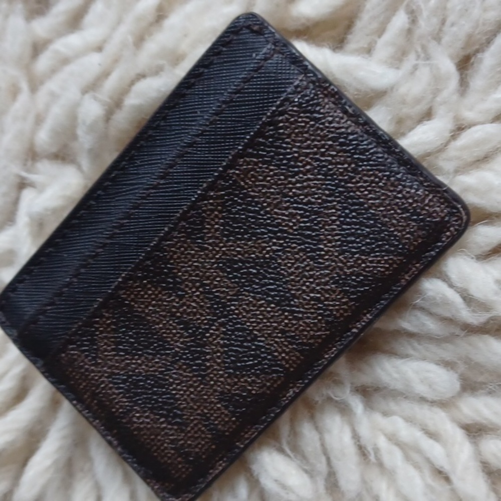 Michael Kors ID holder